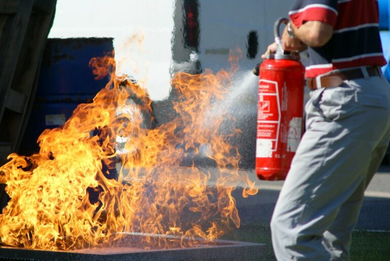 formation sécurité incendie asdf formation extincteurs