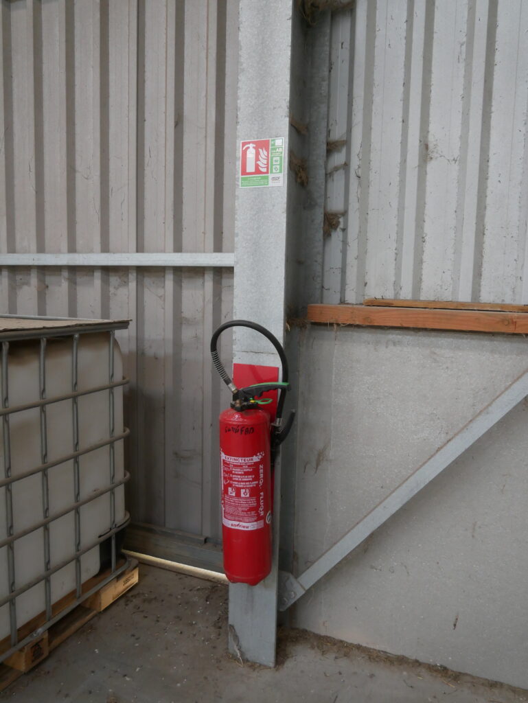 vérification ferme sécurité incendie